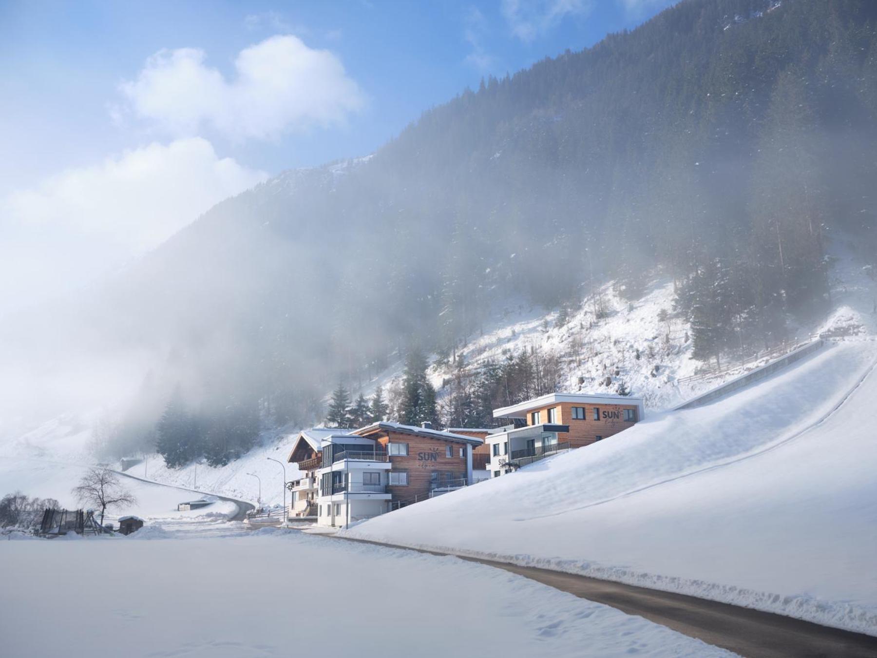 イシュグルSun Alpinアパートメント エクステリア 写真